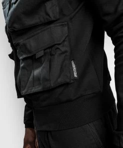 Venum Cargo Track Jacket - Black 19 Venum Cargo Track Jacket - Black -Boxing Elegant Butikk 9 252F9 252F7 252Fa 252F997af261daef2cb28139b04f8b57479eb4ca555f TRACKJACKETS CARGO BLACK 17
