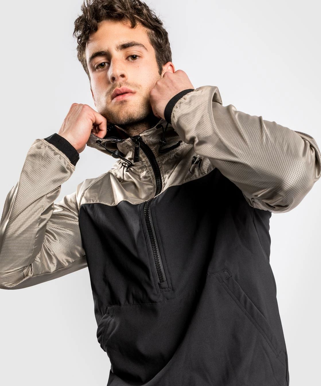 Venum Laser XT Hoodie - Black/Sand 3 Venum Laser XT Hoodie - Black/Sand