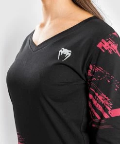UFC Venum Authentic Fight Week Women's 2.0 Long Sleeve T-Shirt - Black/Red -Boxing Elegant Butikk 9 252Fb 252Fb 252F5 252F9bb593f29e5d4ec18b8d1d06e182f8501a99fbe9 VNMUFC 00127 001 15 9928e979 b91e 4d15 ba2a 87aed0e6a1b2
