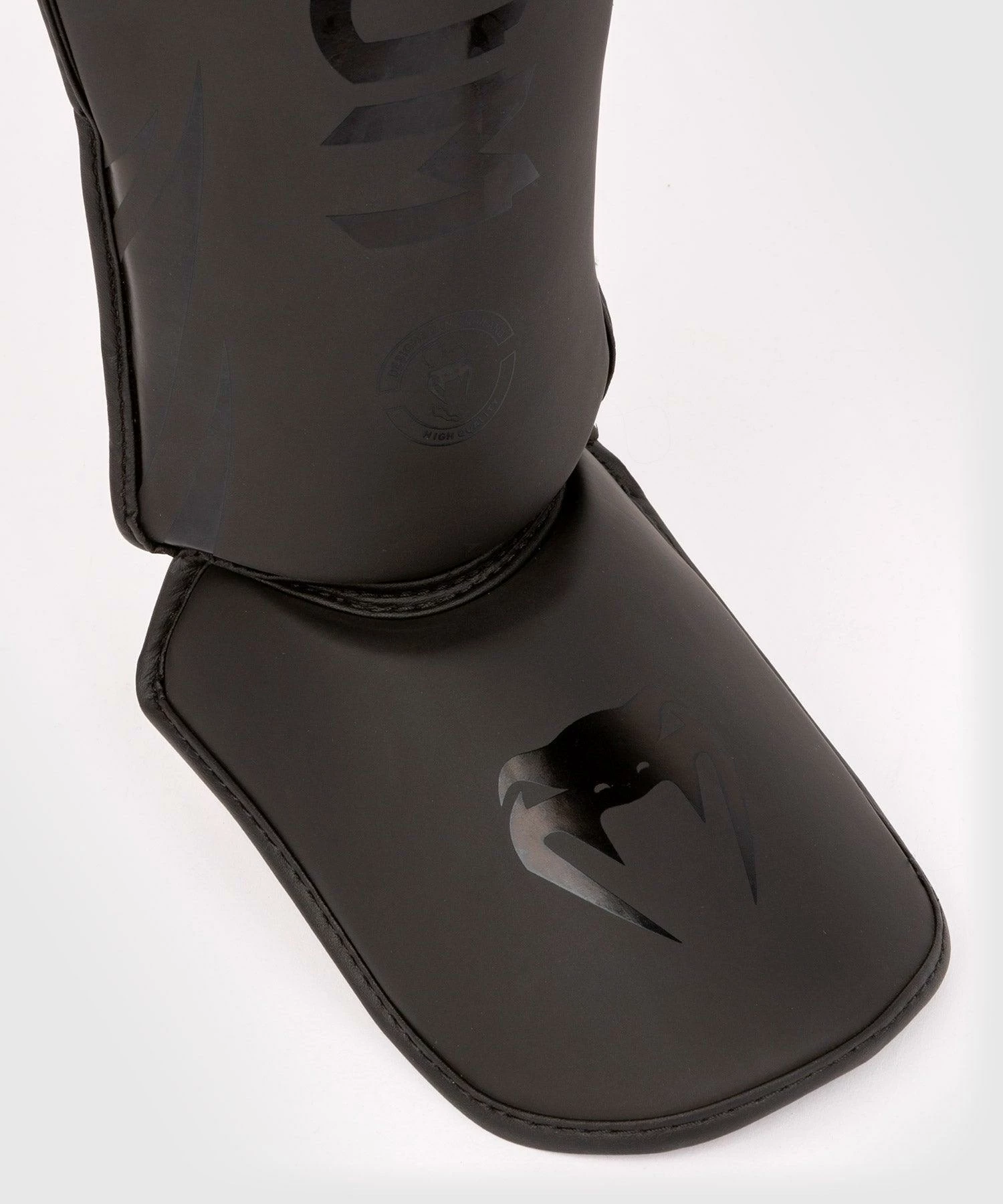 Venum Challenger Kids Shin Guards - Black/Black 6 Venum Challenger Kids Shin Guards - Black/Black - Bilde 4