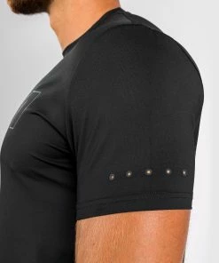 Venum Classic Evo Dry Tech T-Shirt - Black/Black Reflective 14 Venum Classic Evo Dry Tech T-Shirt - Black/Black Reflective -Boxing Elegant Butikk DRYTECH CLASSIC EVO BLACK REFLECTIV 07