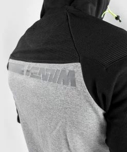 Venum Laser Evo 2.0 Hoodie - Light Heather Grey 16 Venum Laser Evo 2.0 Hoodie - Light Heather Grey -Boxing Elegant Butikk HOODIES LASER EVO GREY BLACK 12
