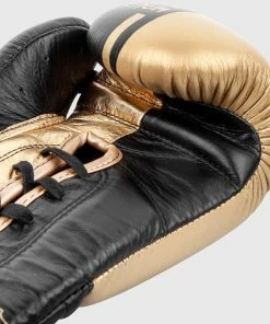 Venum Shield Pro Boxing Gloves - With Laces - Black/Gold -Boxing Elegant Butikk IMG 7971 copie