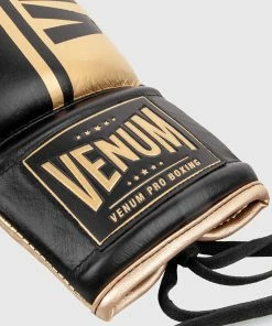 Venum Shield Pro Boxing Gloves - With Laces - Black/Gold -Boxing Elegant Butikk IMG 7972 copie 6accf303 97d4 4af9 acaf e8745440c987