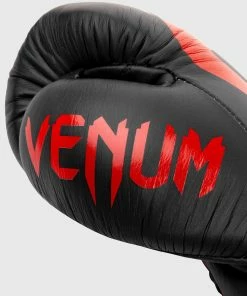 Venum Giant 2.0 Pro Boxing Gloves - With Laces - Black/Red -Boxing Elegant Butikk IMG 8326 copie 5bfa1ab8 fbfc 4f5e a604 0d534b571d84