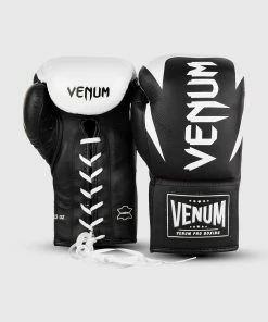 Venum Hammer Pro Boxing Gloves - With Laces - Black/White -Boxing Elegant Butikk IMG 8353 copie d9a5cda9 906d 4af8 b12d d4d4fc956c46
