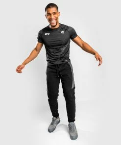 Venum Connect Jogger - Black/Black -Boxing Elegant Butikk JOGGING CONNECT BLACK BLACK 01