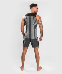 Venum Stone Rashguard Sleeveless - Mineral Green 10 Venum Stone Rashguard Sleeveless - Mineral Green -Boxing Elegant Butikk RASH SLEEVELESS STONE MINERAL GREEN 04 1
