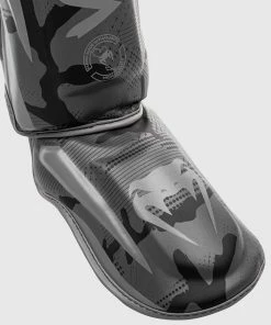 Venum Elite Shin Guards - Black/Dark Camo 12 Venum Elite Shin Guards - Black/Dark Camo -Boxing Elegant Butikk SHINGUARD ELITE 3.0 BLACK GREY 1500 03 1