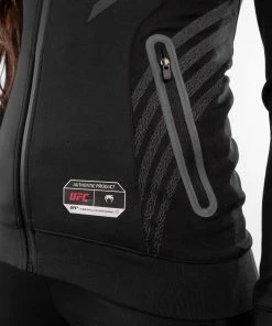 UFC Venum Fighters Authentic Fight Night Women's Walkout Hoodie - Black -Boxing Elegant Butikk VNMUFC 00013 001 07 1 1