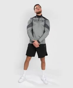 Venum Stone Winter Dry Tech - Long Sleeves - Mineral Green 9 Venum Stone Winter Dry Tech - Long Sleeves - Mineral Green -Boxing Elegant Butikk WINTER DRYTECH STONE MINERAL GREEN 03