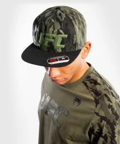 UFC Venum Authentic Fight Week Men's Long Sleeve T-shirt - Khaki -Boxing Elegant Butikk a 252Fa 252F6 252Fb 252Faa6beb5367f35ce4cfc1b393ed2427f796c5d3e6 VNMUFC 00056 015 06 12799e62 259e 4ca0 a43c e3a215af1f00