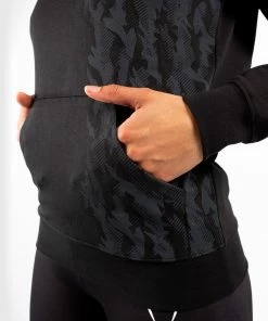 UFC Venum Authentic Fight Week Women's Pullover Hoodie - Black -Boxing Elegant Butikk b 252F0 252F1 252Fc 252Fb01c20e7223f4edfb1d6e64a4cdecf5327ef0db2 VNMUFC 00040 001 06 f8b7dd29 61bd 4e33 aee7 7ea554773e83