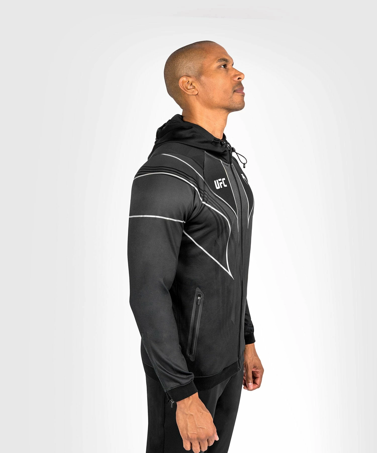 UFC Venum Personalized Authentic Fight Night 2.0 Men's Walkout Hoodie - Black 4 UFC Venum Personalized Authentic Fight Night 2.0 Men's Walkout Hoodie - Black - Bilde 2