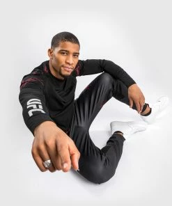 UFC Venum Authentic Fight Week Men's 2.0 Long Sleeve T-Shirt - Black/Red 19 UFC Venum Authentic Fight Week Men's 2.0 Long Sleeve T-Shirt - Black/Red -Boxing Elegant Butikk b 252Fa 252F1 252Fe 252Fba1e38cb0b697d55c17401ef1832507b94ca4d33 VNMUFC 00111 001 25 f7bee2fb 68d0 473a 8ebc 593cdb8ee4df