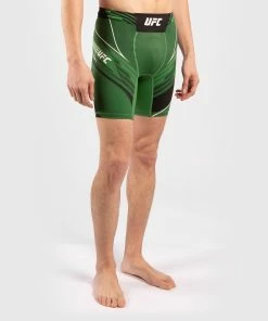 UFC Venum Authentic Fight Night Men's Vale Tudo Shorts - Short Fit - Green -Boxing Elegant Butikk b 252Fa 252F5 252Fa 252Fba5a31564b876e6240c20e794beb6977203eb75f VNMUFC 00007 005 05