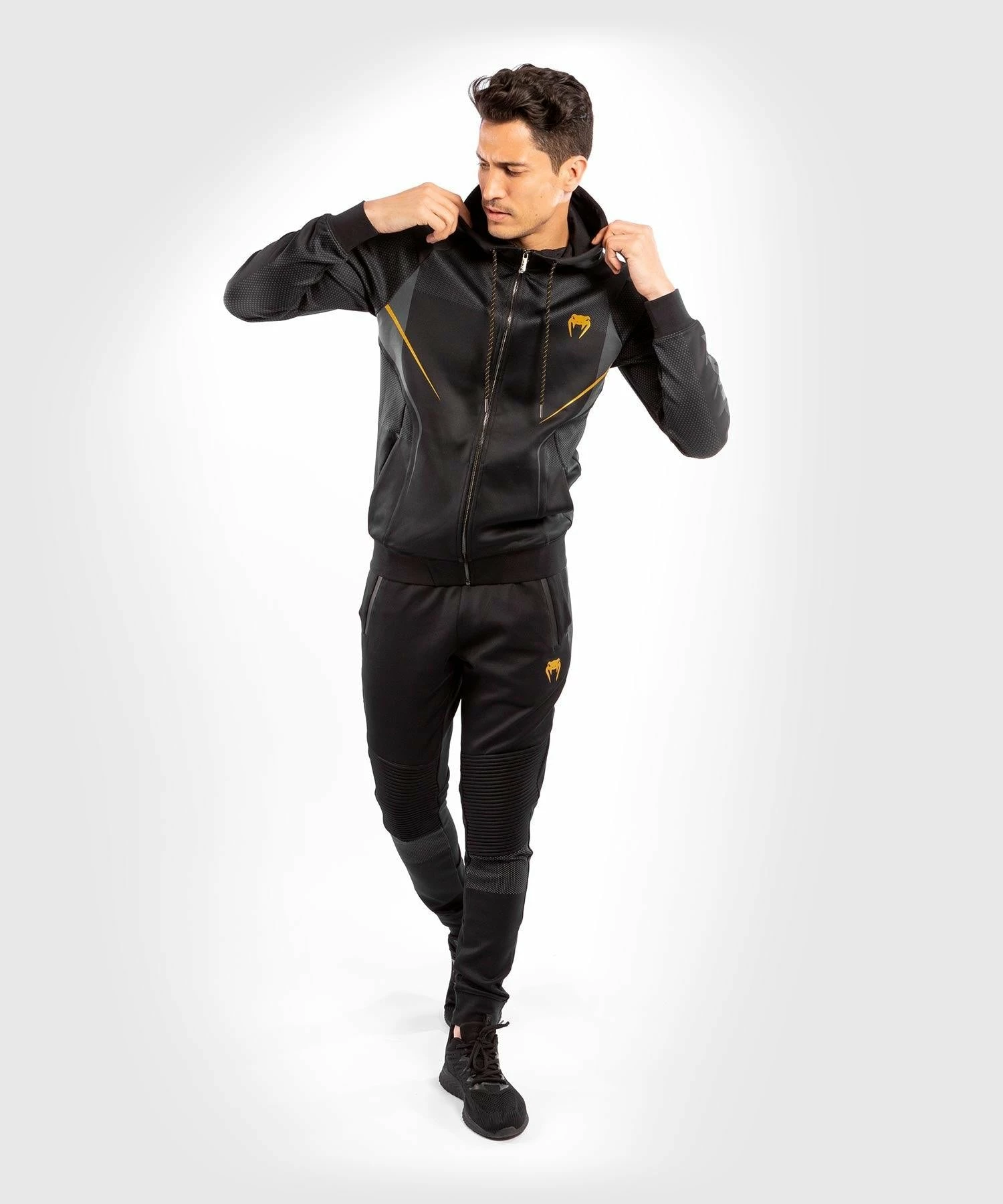 Venum Athletics Hoodie - Black/Gold 11 Venum Athletics Hoodie - Black/Gold - Bilde 9