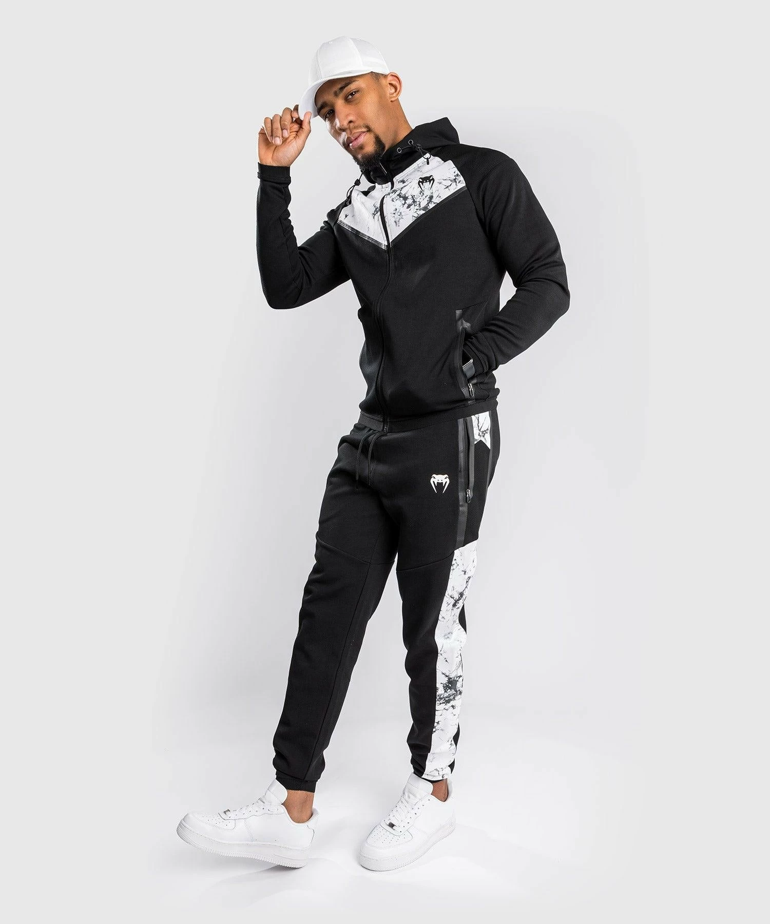 Venum Laser Evo 2.0 Hoodie - Black/Marble 6 Venum Laser Evo 2.0 Hoodie - Black/Marble - Bilde 4