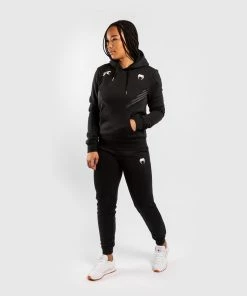 UFC Venum Replica Women's Hoodie - Black -Boxing Elegant Butikk b 252Fe 252F4 252Fc 252Fbe4c2c84ad6fe6f2e29c820c2fe34e92e731625c VNMUFC 00070 001 21