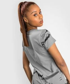 UFC Venum Authentic Fight Week Women's 2.0 Short Sleeve T-Shirt - Grey -Boxing Elegant Butikk c 252F6 252F6 252F0 252Fc66091b9e864ad5d9e582348046b5f37fee1c15b VNMUFC 00126 010 06 683bc50f 7730 4d82 ab9c f5e875d248f9