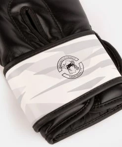 Venum Contender 2.0 Boxing Gloves - White/camo -Boxing Elegant Butikk c 252F6 252F7 252F6 252Fc676882c734bda6596d37b6704c23345c2d3057a 5J5A9015 31523a1d f92d 4700 b1f2 16ac88785c00