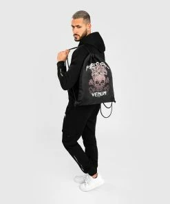 Venum Reorg Drawstring Bags - Black 11 Venum Reorg Drawstring Bags - Black -Boxing Elegant Butikk c 252F9 252F6 252F0 252Fc960932f716ef9f24867f87911e301dd85ea63f6 DRAWSTRING BAG REORG BLACK