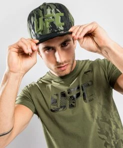 UFC Venum Authentic Fight Week Men's Short Sleeve T-shirt - Khaki -Boxing Elegant Butikk c 252Ff 252F1 252Fe 252Fcf1e2b355e8a58fc86c2553dccdef69763025c3f VNMUFC 00052 015 02