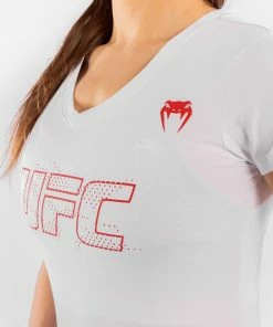UFC Venum Authentic Fight Week 2 Women's Short Sleeve T-shirt - White -Boxing Elegant Butikk d 252F5 252F7 252F7 252Fd57715ccd5a37ab1e217002b40c3380fa3fdc7bb VNMUFC 00076 002 05 73e1adee 37e8 4ee6 8c55 6759f9c18c22