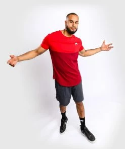 Venum Laser T-shirt - Red 13 Venum Laser T-shirt - Red -Boxing Elegant Butikk d 252F7 252F0 252F2 252Fd7026f3d36aff566021c24cbab24cf2813ef77f2 TS LASER RED 02