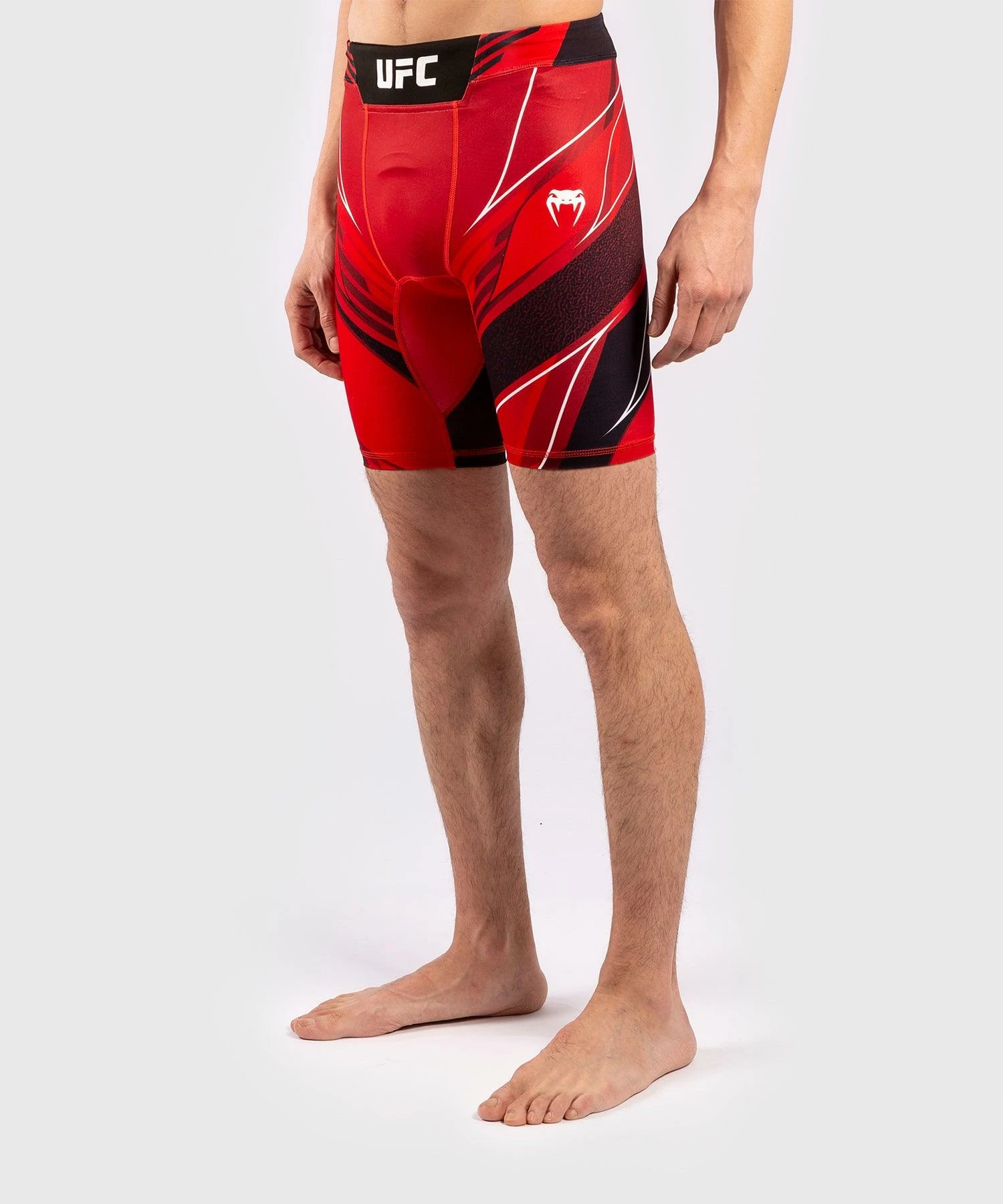 UFC Venum Pro Line Men's Vale Tudo Shorts - Red 5 UFC Venum Pro Line Men's Vale Tudo Shorts - Red - Bilde 3