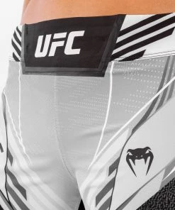 UFC Venum Authentic Fight Night Women's Shorts - Long Fit - White -Boxing Elegant Butikk d 252Fe 252F9 252F2 252Fde92a127637c0215dc183c8cefe9eca13b4f87b7 VNMUFC 00019 002 05