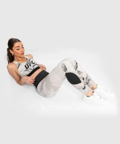 UFC VENUM AUTHENTIC FIGHT WEEK WOMEN'S 2.0 SPORT BRA - SAND/BLACK -Boxing Elegant Butikk e 252F2 252F2 252F5 252Fe2252d538afedf0f04b0974beeb378e552b4b300 VNMUFC 00120 040 01 52407f23 bb07 43b6 9adb d6c5ddaa719a