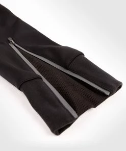 UFC Venum Authentic Fight Night Men's Walkout Hoodie - Champion 19 UFC Venum Authentic Fight Night Men's Walkout Hoodie - Champion -Boxing Elegant Butikk e 252F3 252Fc 252F6 252Fe3c636f3b26c5c81e9f6db38fca089f71d15f956 VNMUFC 00004 126 17