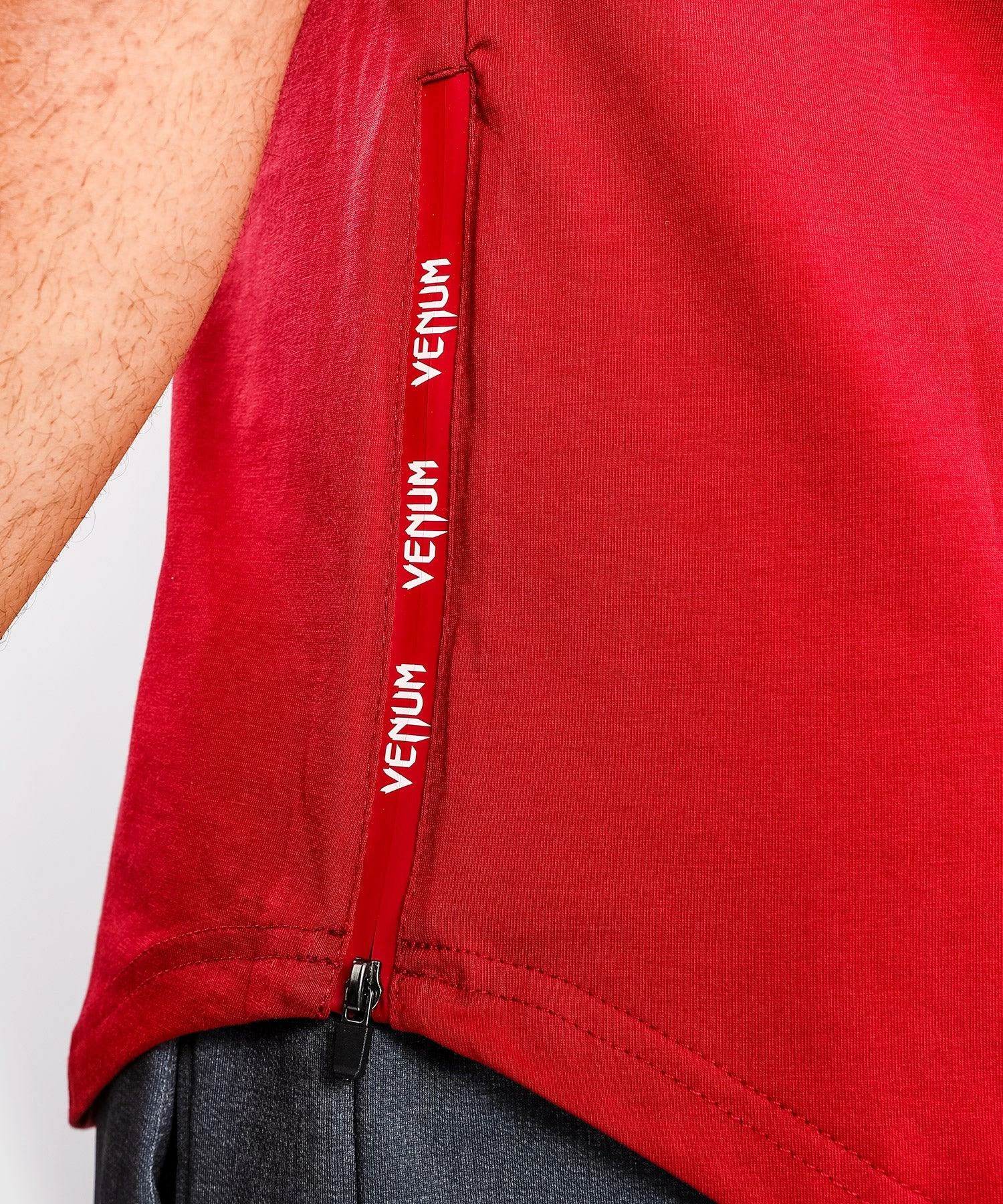 Venum Laser T-shirt - Red 10 Venum Laser T-shirt - Red - Bilde 8