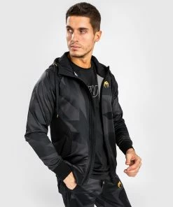 Venum Razor Hoodie - Black/Gold -Boxing Elegant Butikk e 252F6 252F5 252Fd 252Fe65dc84243d78d7c2ff1f12e5285d084ca114b41 5 c230d707 6eb6 4b35 989f 01e0c106925e