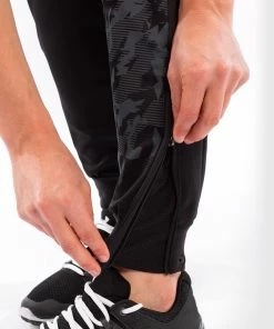 UFC Venum Authentic Fight Week Women's Pants - Black -Boxing Elegant Butikk e 252F6 252Fe 252F3 252Fe6e31f4ba34fb298eb7ab888f372401f7b97dbd3 VNMUFC 00028 001 08 065fe0ad bde2 42f0 be01 d66da9d3cb8d