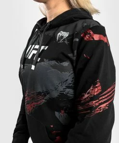 UFC Venum Authentic Fight Week Women's 2.0 Pullover Hoodie - Black/Red -Boxing Elegant Butikk e 252F7 252F3 252F8 252Fe738b7b411b10bc24f9a2e7d86f87a68f6d655cb VNMUFC 00125 001 15 e0078fe7 0f47 4748 a4a2 08e80c1ba51d