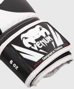 Venum Challenger 2.0 Kids Boxing Gloves - Black/White -Boxing Elegant Butikk e 252Ff 252Fe 252F7 252Fefe7a0b23705f7f4f539a4e93ecbbd476652ba5b BG CHALLENGER 2.0 KID BLACK WHITE HD 04 16531a07 3832 4bd8 b846 bd704fb5836b