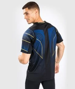 CSD FASHION UFC AUTHENTIC FIGHT NIGHT 2.0 KIT BY VENUM MEN'S WALKOUT JERSEY - Midnight - Champion -Boxing Elegant Butikk e 252Ff 252Ff 252F8 252Feff87cab44c2e6ca6c2fad12407cbdd63c99f180 VNMUFC 05 1