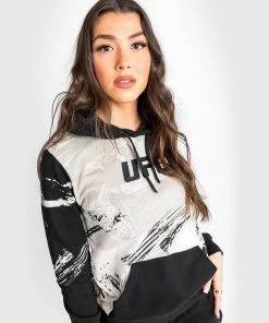 UFC Venum Authentic Fight Week Women's 2.0 Pullover Hoodie - Sand/Black -Boxing Elegant Butikk f 252F0 252F0 252Fc 252Ff00c91e10fa9efc2f9601b84eb401c5f9ef346f2 VNMUFC 00125 040 04 5d5ed1d0 14f1 45d4 b233 5fc8d391f58a