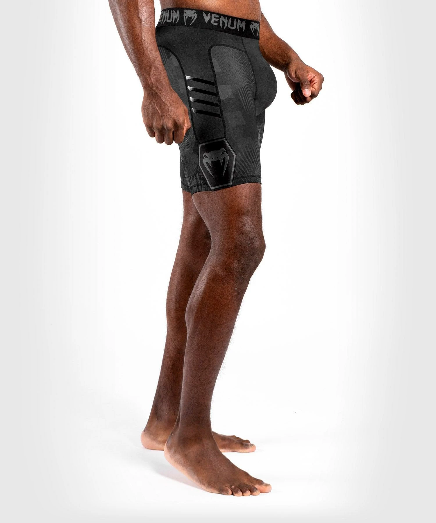 Venum Skull Vale Tudo Shorts - Black/Black 7 Venum Skull Vale Tudo Shorts - Black/Black - Bilde 5
