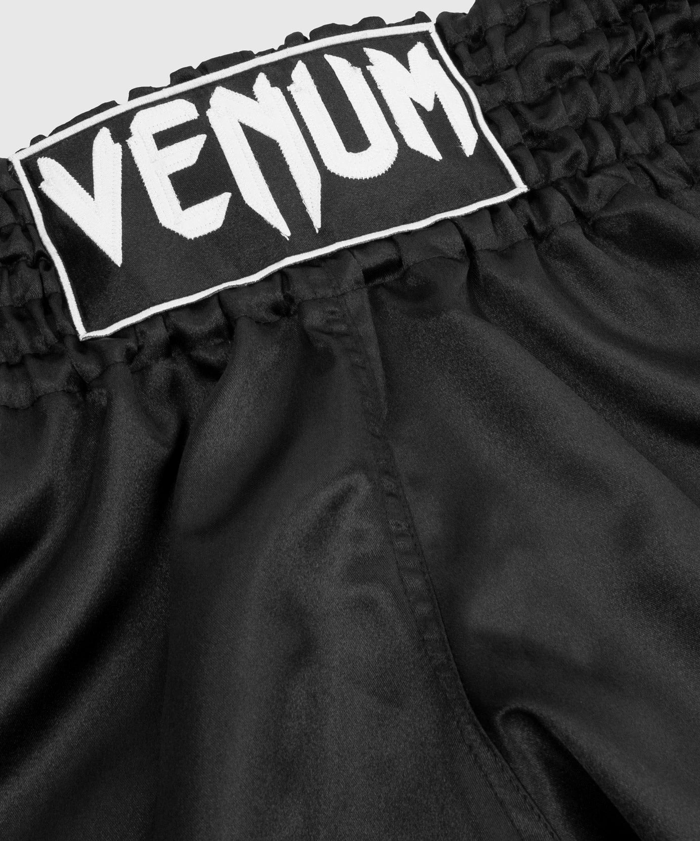 Venum Muay Thai Shorts Classic - Black/White - Bilde 3