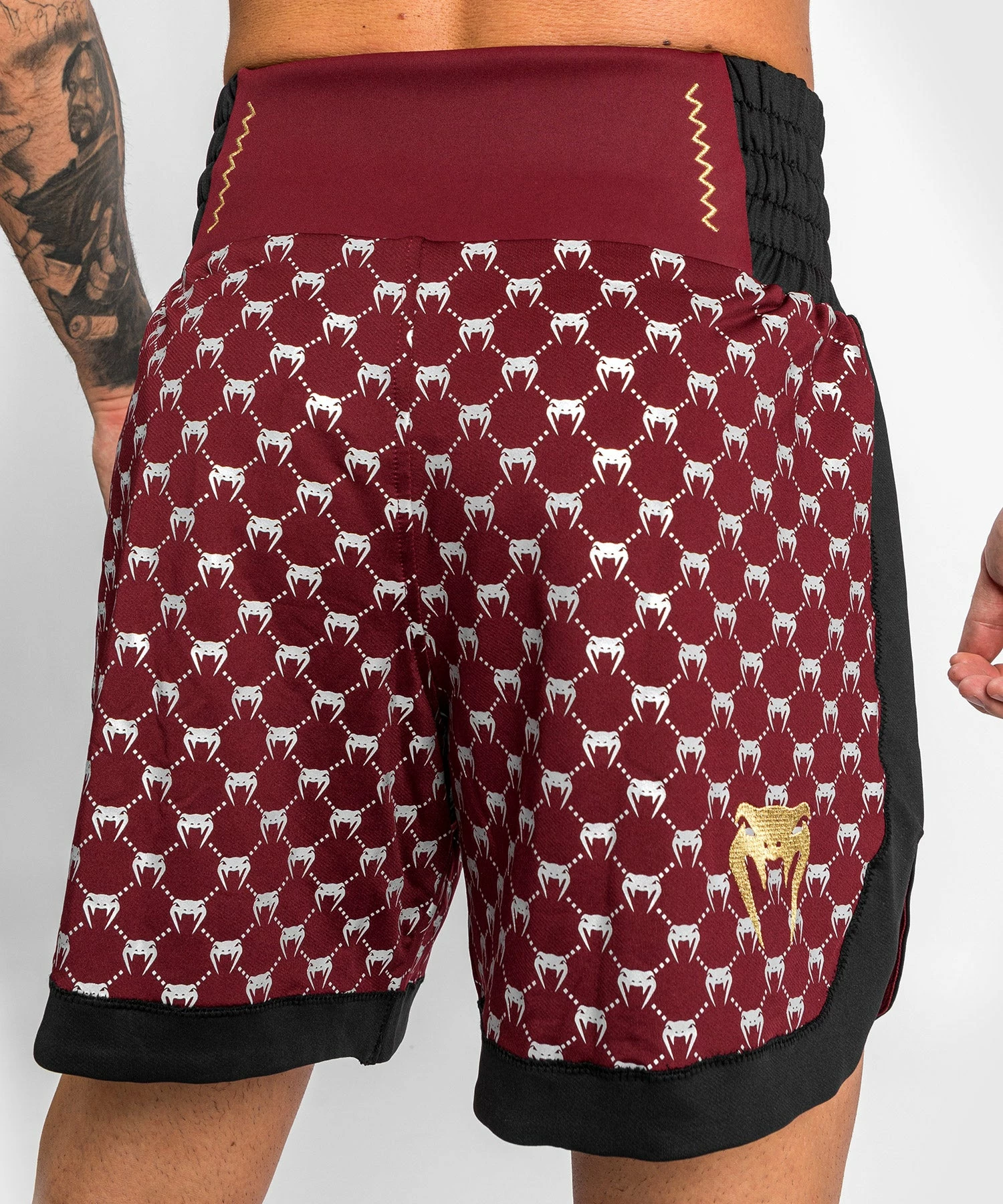 Venum Monogram Boxing Short - Black/Burgundy 10 Venum Monogram Boxing Short - Black/Burgundy - Bilde 8