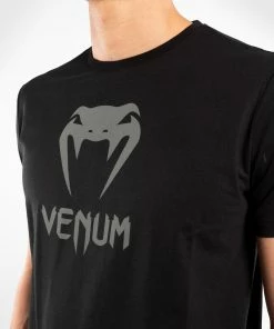 Venum Classic T-shirt - Black/Dark Grey -Boxing Elegant Butikk f 252Fc 252F5 252F4 252Ffc54e8d8f5c743ba87ba6d186089a82b8be962e7 TS CLASSICS BLACK GREY 06