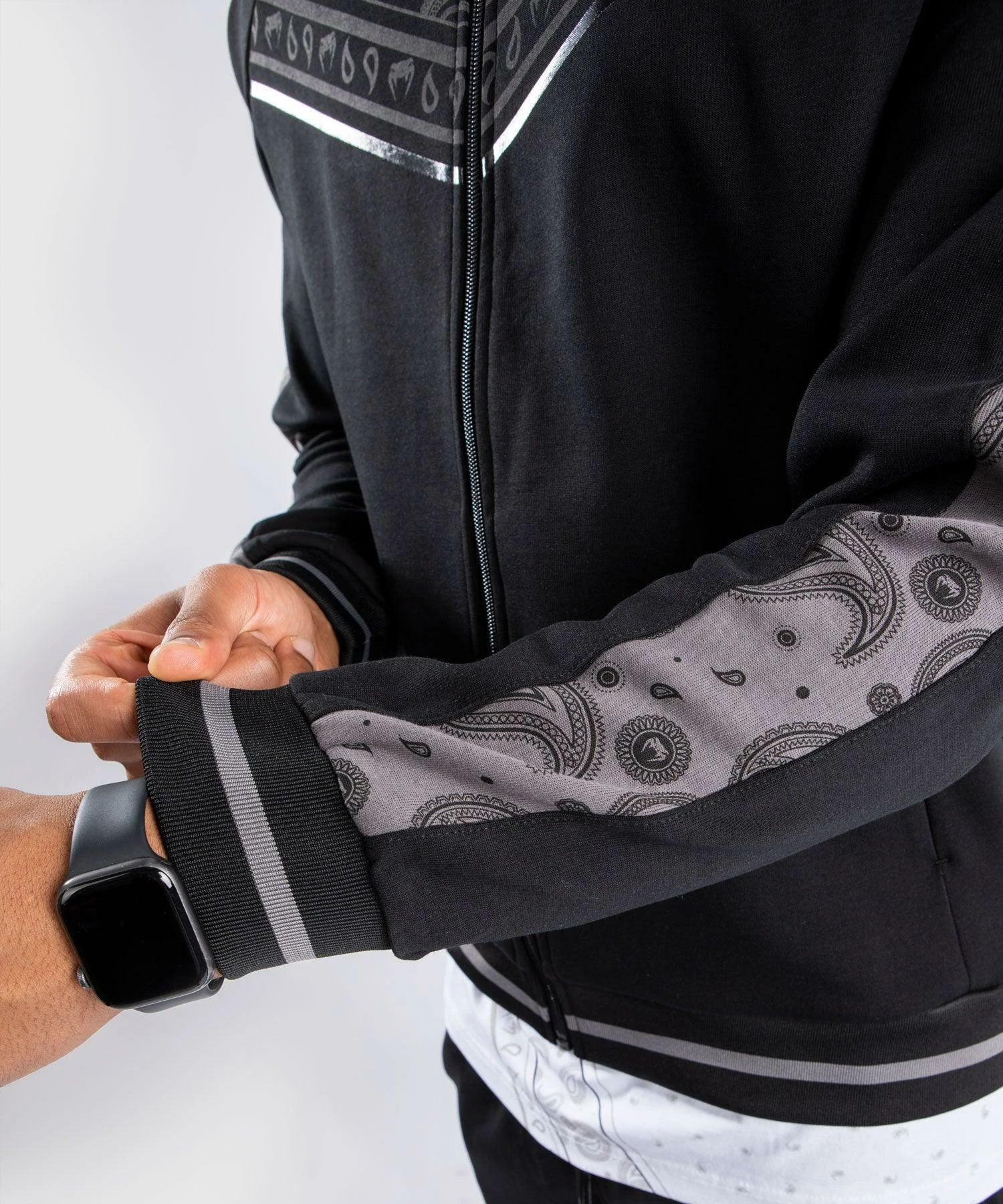 Venum Cali 34 Track Jacket - Black 8 Venum Cali 34 Track Jacket - Black - Bilde 6